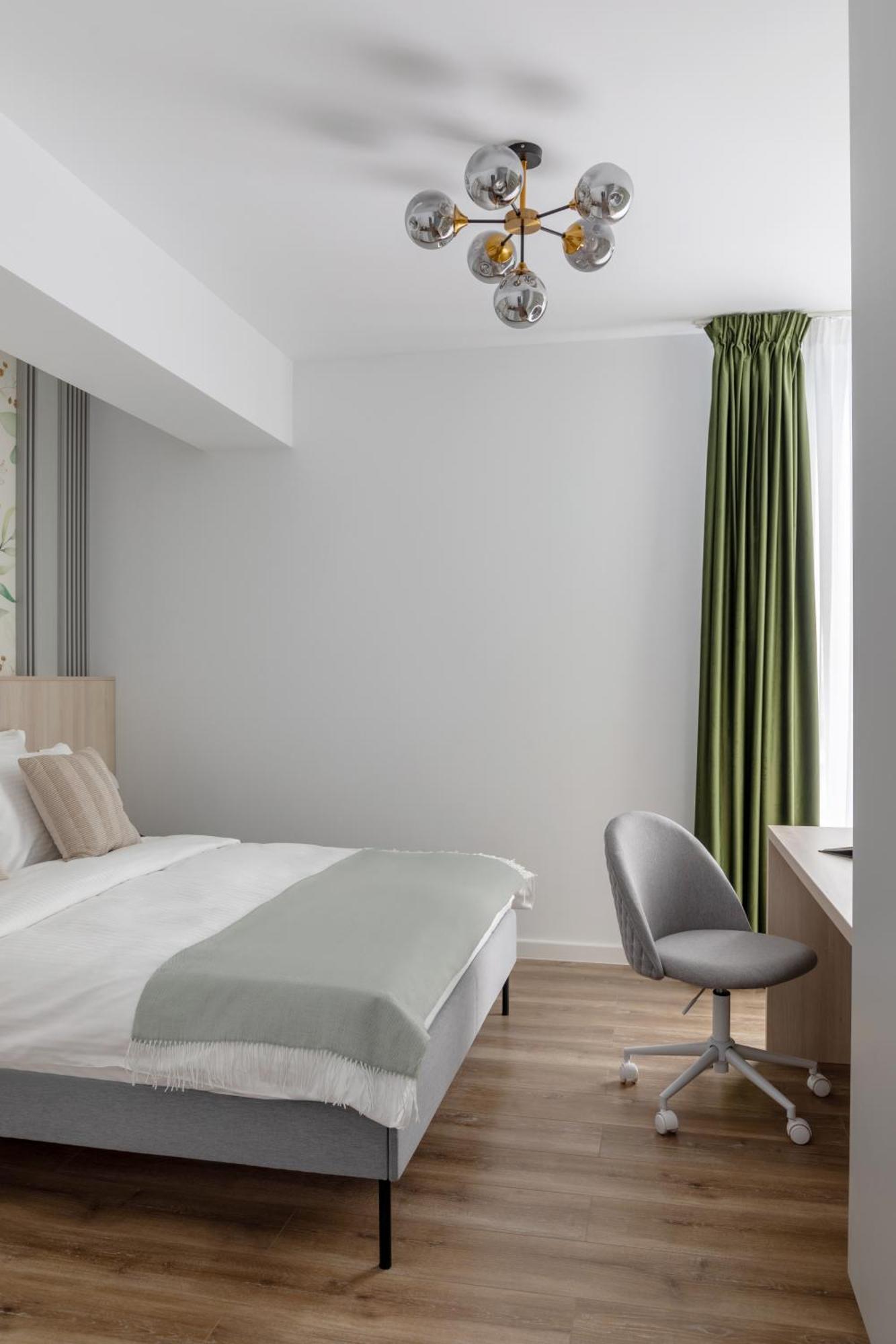 Joy Garden Apartment Sinaia Bagian luar foto