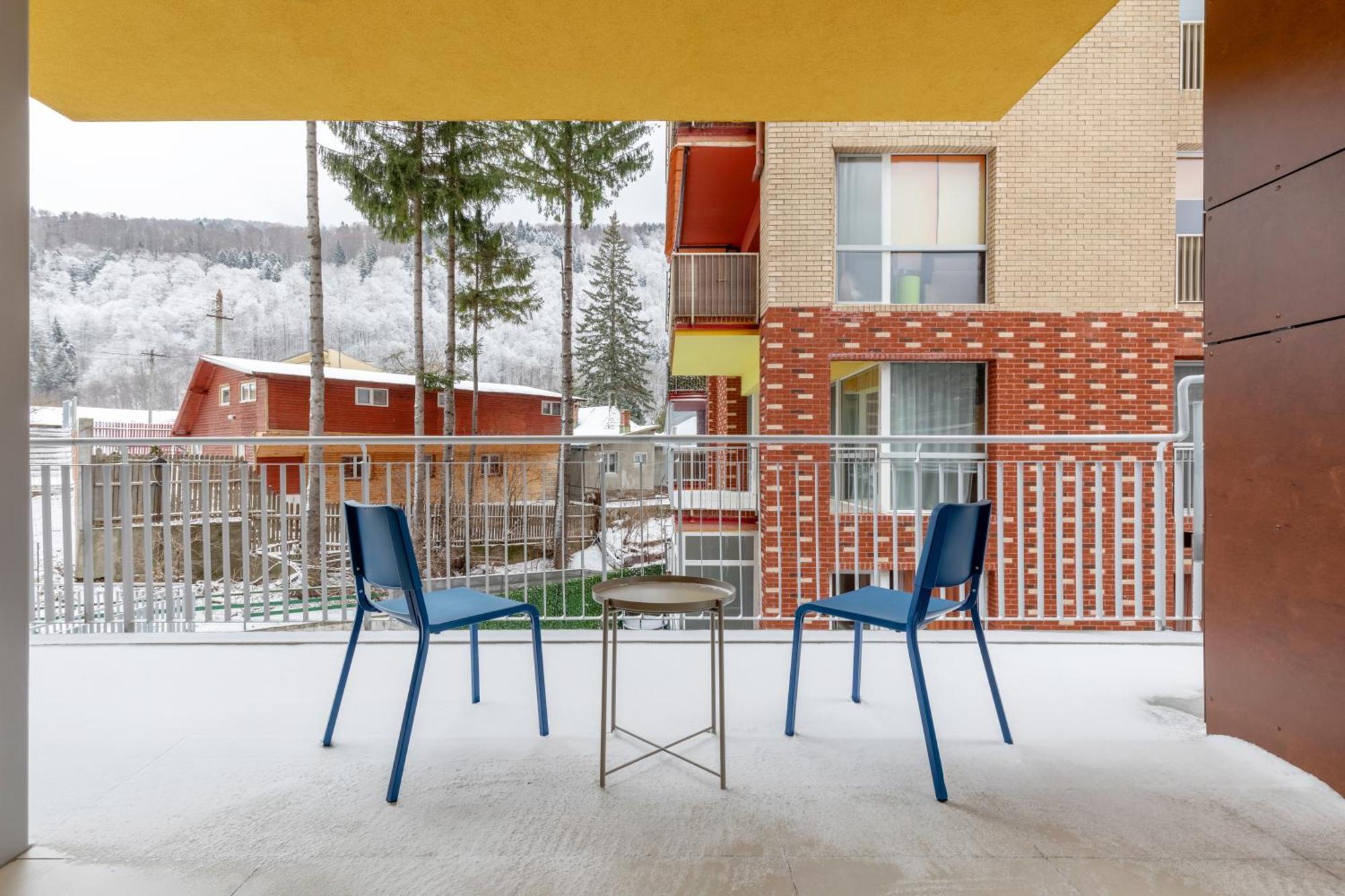 Joy Garden Apartment Sinaia Bagian luar foto